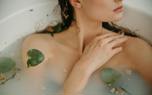 Bath decor