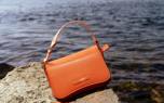 Handbag styling